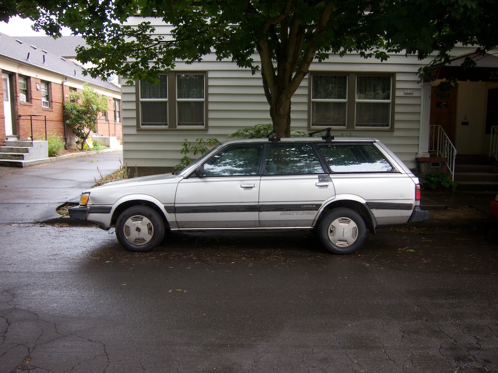 Subaru Leone technical specifications and fuel economy